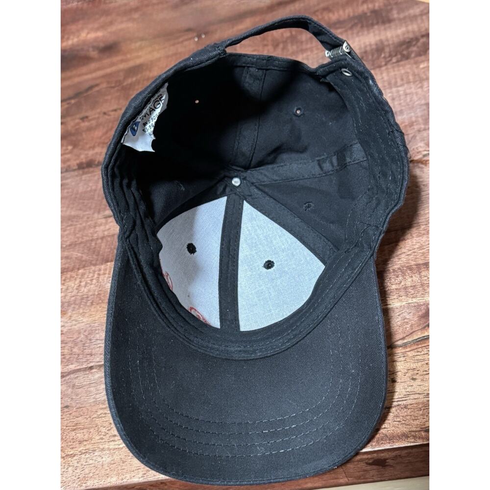 Ray Ban Adjustable Black Hat With Red Lettering - Picture 5 of 6